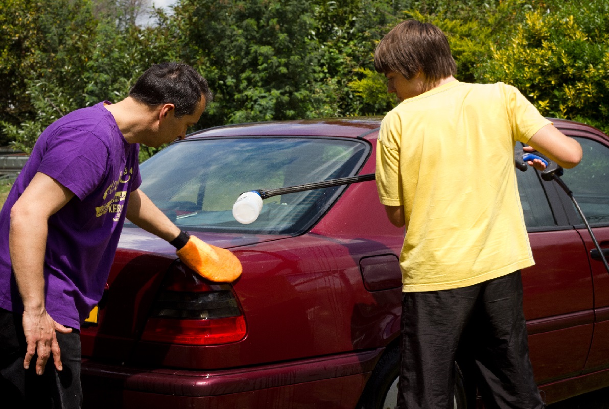 10 Ways to Keep Yours Car's Body in Pristine Condition