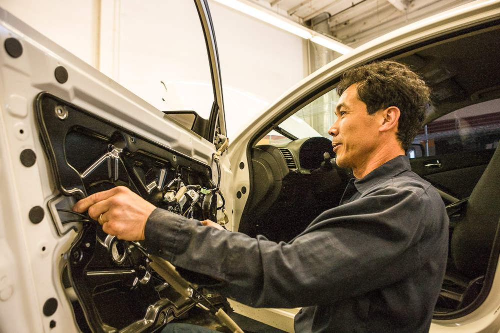 Top 5 Things to Look for in a Collision Repair Center in 2015